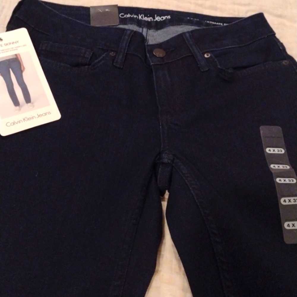 Calvin Klein Jeans CK Jeans Size 4 Jungkook BTS